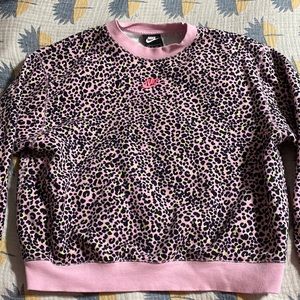 XS Nike pink camo sweatshirt like new